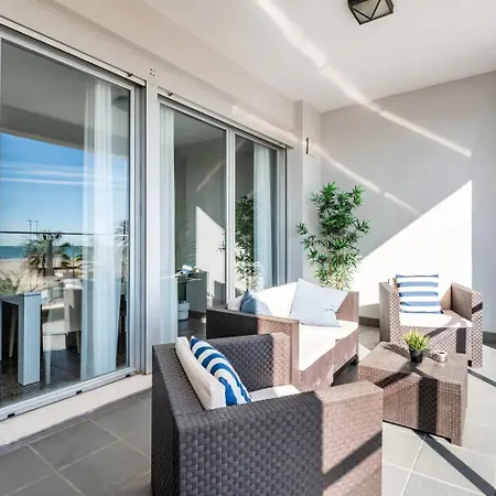 Moderno Con Vistas Al Mar En Apartamento Valência